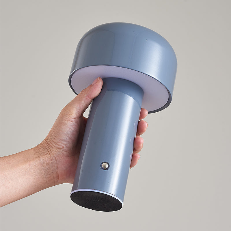 LumiAuréa | Lampe de Table – Élégance Intemporelle et Éclairage Sans Fil