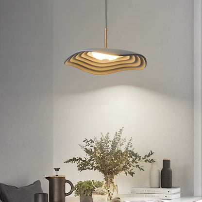Maréva | Suspension LED – Courbes Élégantes et Éclat Raffiné