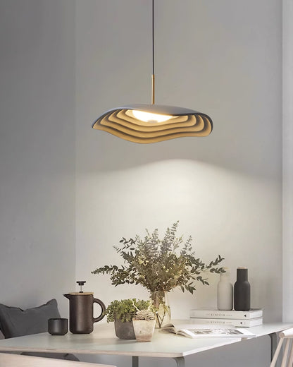 Maréva | Suspension LED – Courbes Élégantes et Éclat Raffiné