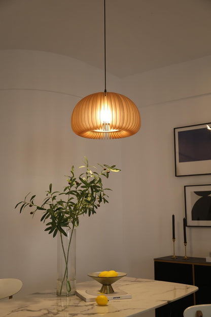 Sylviane | Suspension Nature – Ambiance Chaleureuse et Esprit Libre