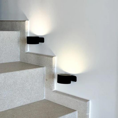 Alésia | Lampe LED fine avec bras flexible