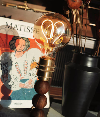 Amoréa | Lampe de Table – Globe transparent lueur élégante