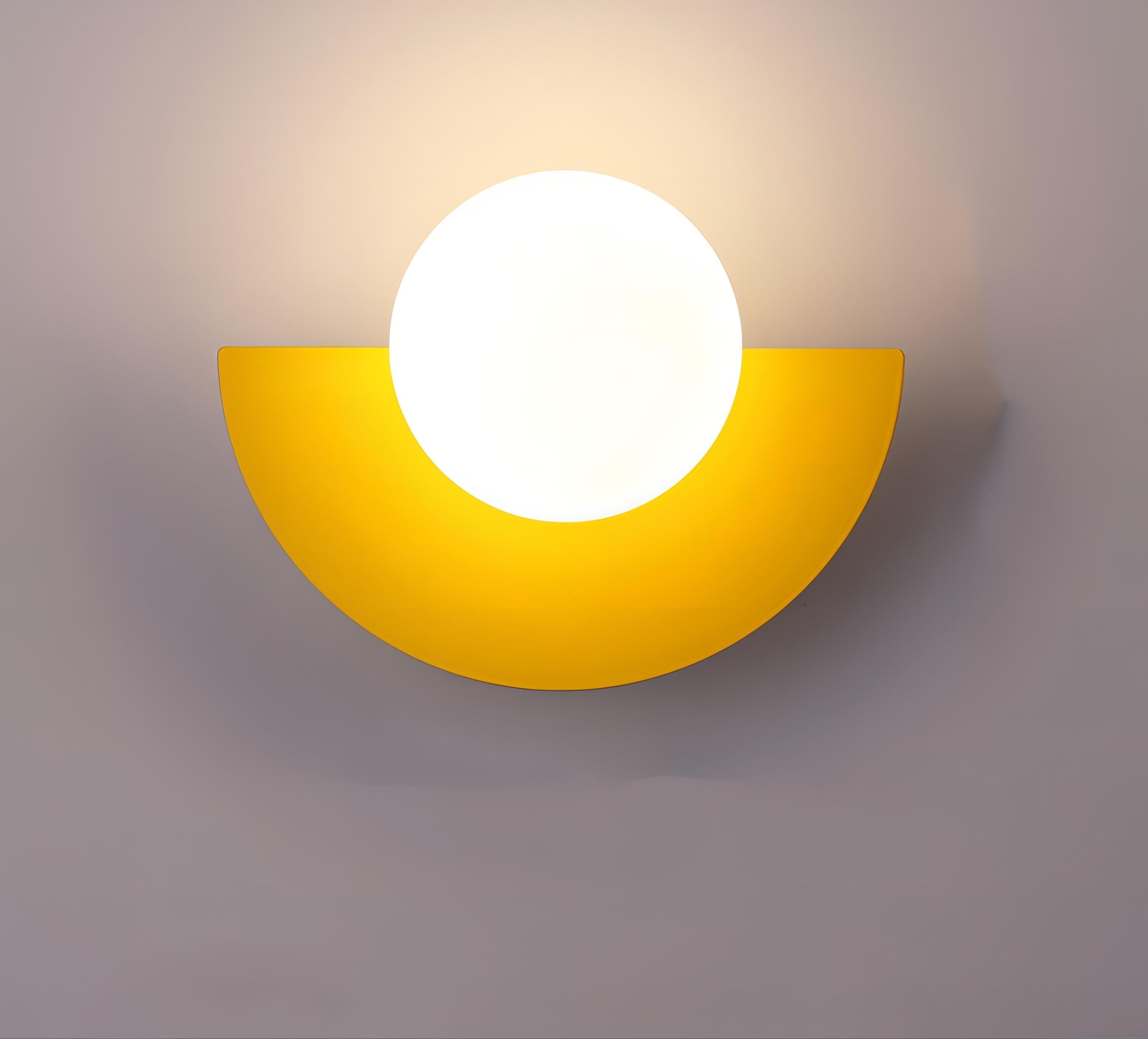 Aurézia | Applique Murale – Design Élégant et Atmosphère Chaleureuse Jaune