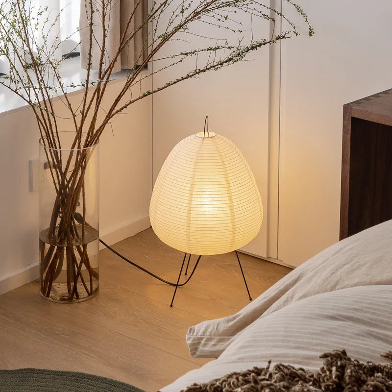 Célestine | Lampe sur pied moderne et compacte