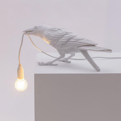 Corvélis | Lampe de Table – Corbeau sculpté résine style moderne
