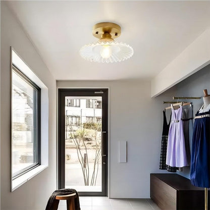 Cyréna | Plafonnier Pétales – Élégance Subtile et Ambiance Douce