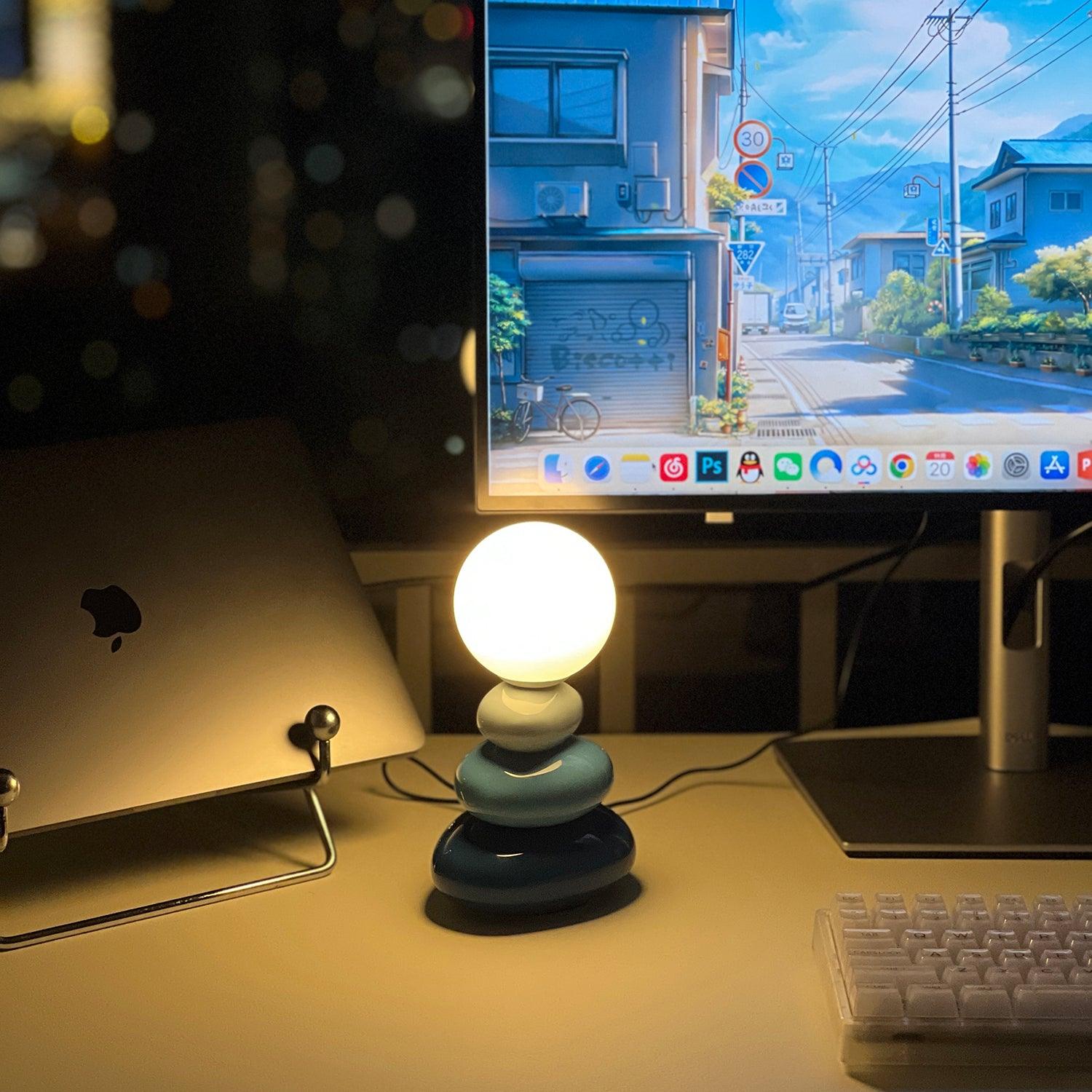 Éclat | Lampe de Table – Silhouette flacon esprit parisien