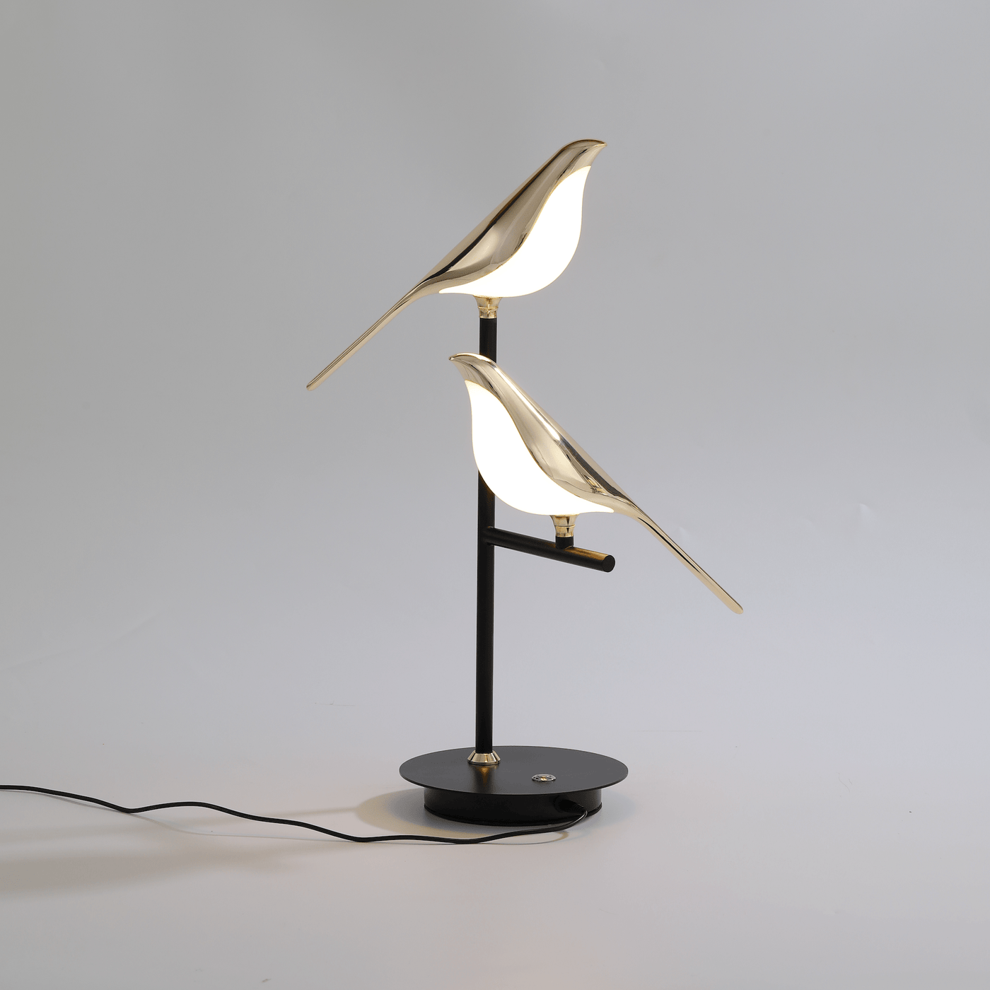 ÉclatAilé | Lampe Oiseau – Raffinement Moderne et Lumière Apaisante