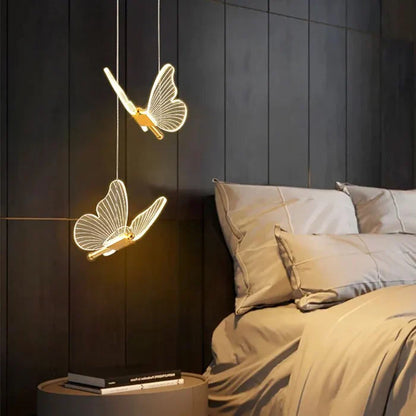 Élyara | Lampe de Plafond LED – Design Ailé Élégant et Lumière Chaleureuse B