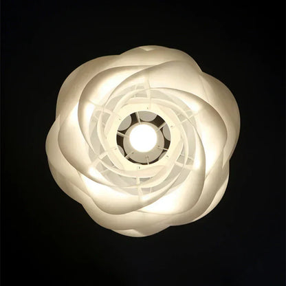 Florévia | Lampe de Plafond LED – Design Pétales Élégants et Lumière Douce