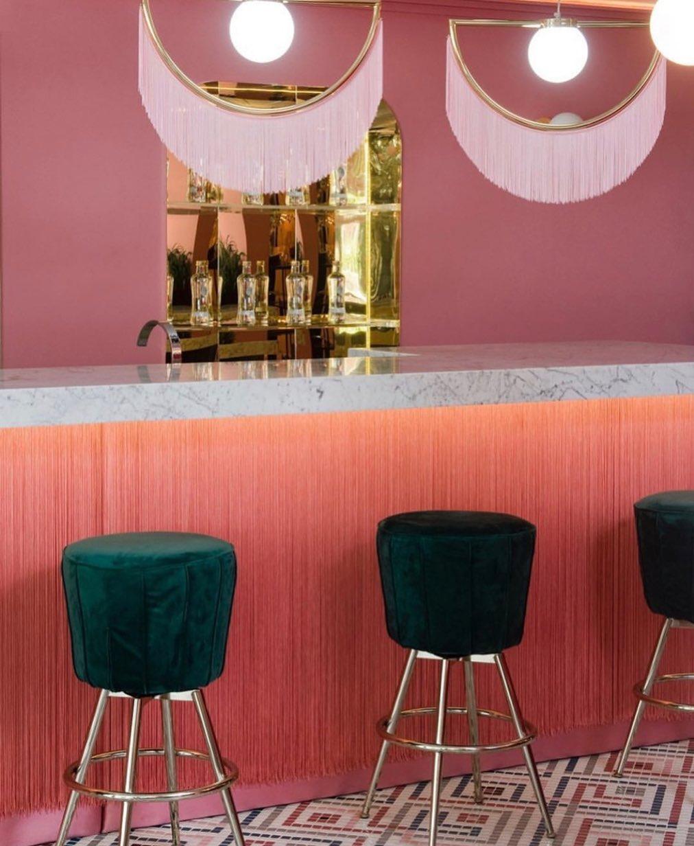 Frangoria | Suspension Bohème – Glamour Années 30 et Ambiance Colorée