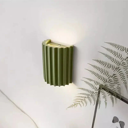 Nivoria | Applique Murale – Accents Plissés et Atmosphère Chic