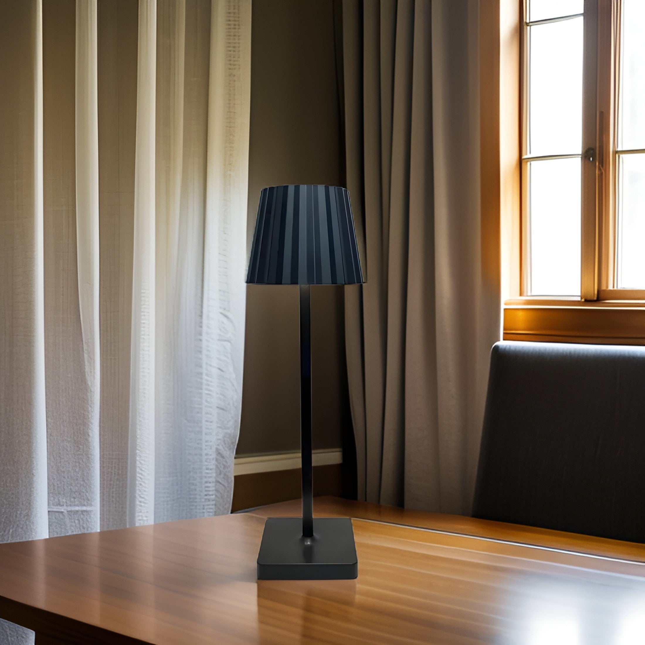 Lioréa | Lampe de Table Sans Fil – Contrôle Tactile Élégant pour Toute Pièce Noir