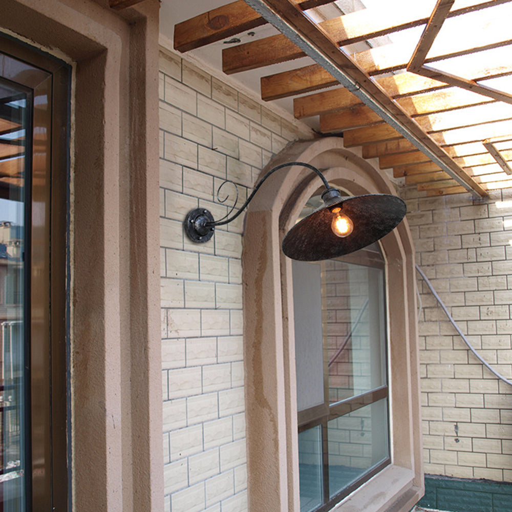 Lunésia | Applique Murale Extérieure – Style Classique avec Touche Moderne Noir