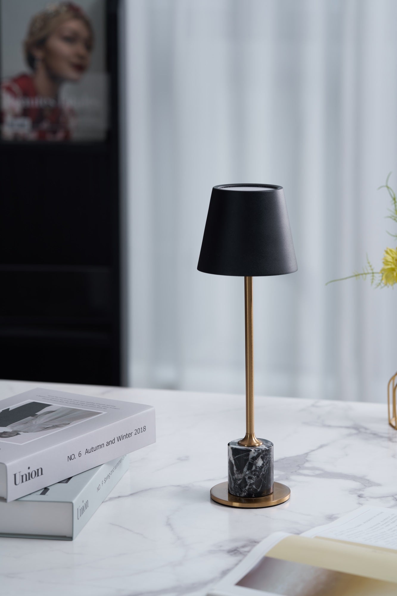 Mabréa | Lampe de Table Rechargeable – Base noire sans fil