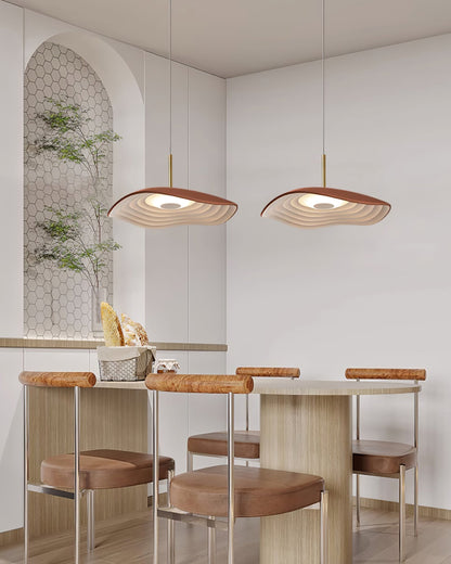 Maréva | Suspension LED – Courbes Élégantes et Éclat Raffiné