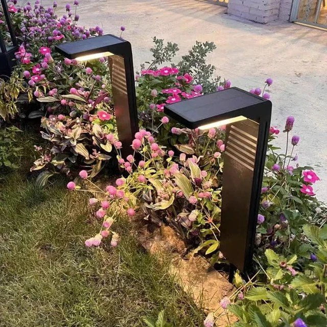 Néovia | Lampe de Jardin Solaire – Éclairage Décoratif et Écologique