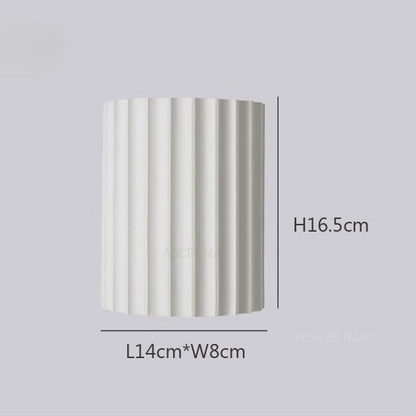 Nivoria | Applique Murale – Accents Plissés et Atmosphère Chic