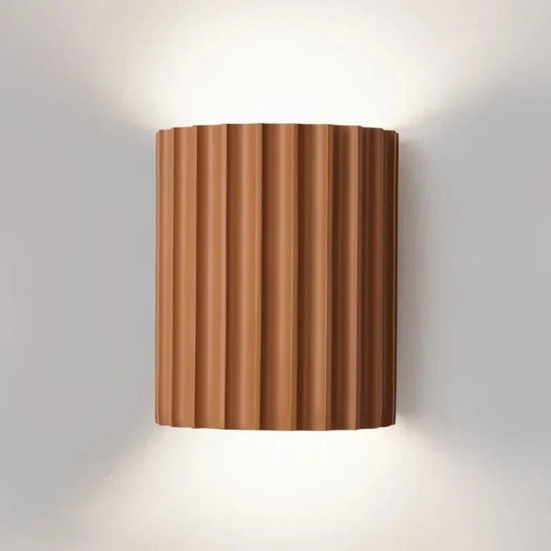Nivoria | Applique Murale – Accents Plissés et Atmosphère Chic