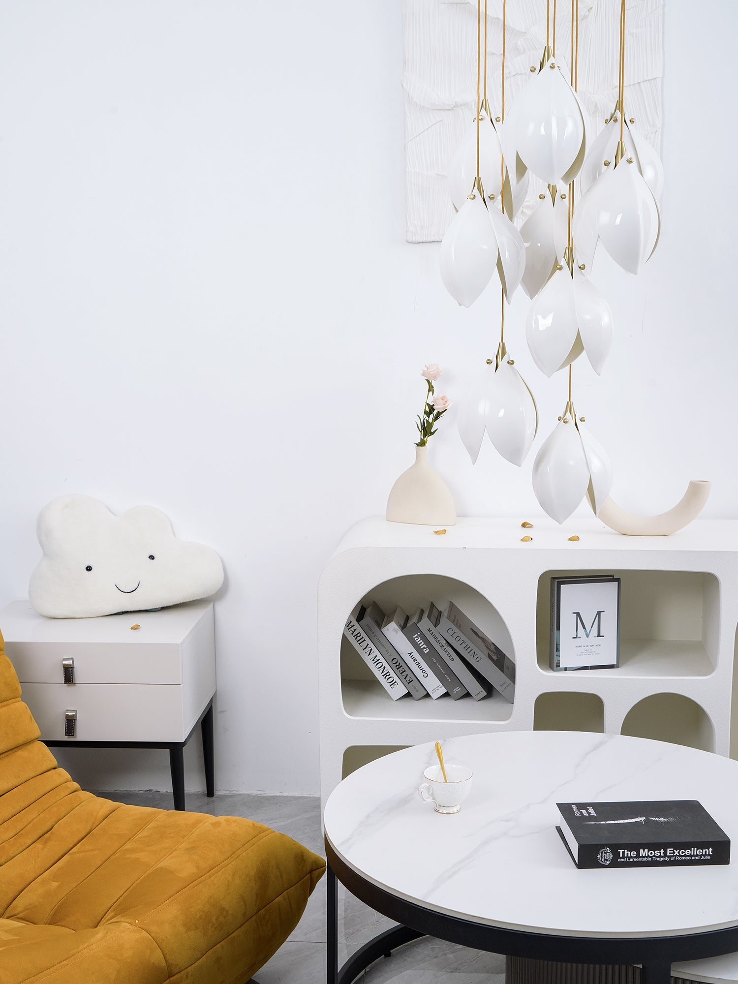 Orévia | Suspension Florale – Lumière Douce et Charme Naturel