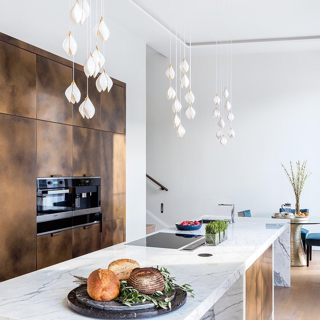 Orévia | Suspension Florale – Lumière Douce et Charme Naturel