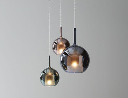 Énora | Suspension Glo – Design Iconique et Ambiance Envoûtante