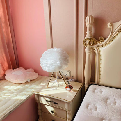 Plumélia | Lampe de Table – Abat-jour plume halo chaleureux