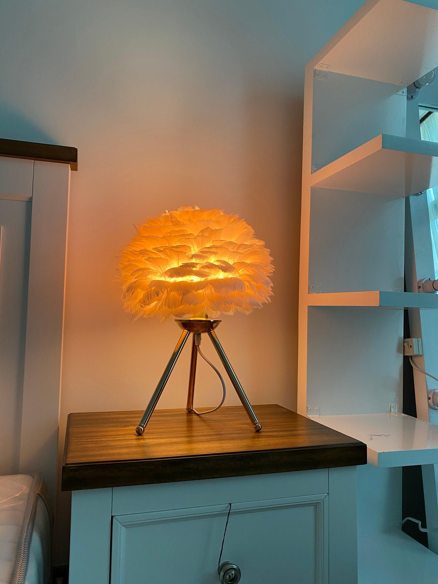 Plumélia | Lampe de Table – Abat-jour plume halo chaleureux