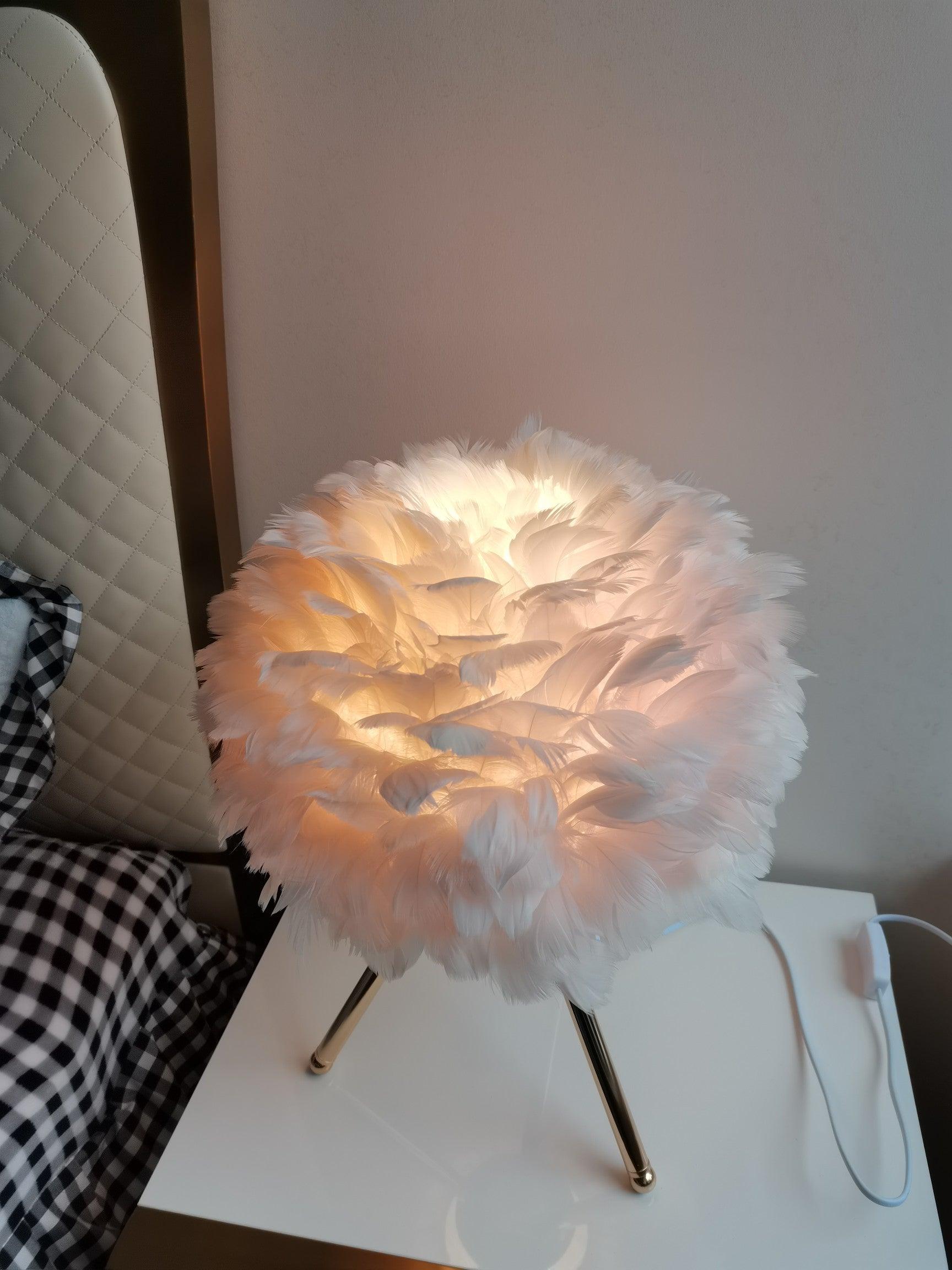 Plumélia | Lampe de Table – Abat-jour plume halo chaleureux