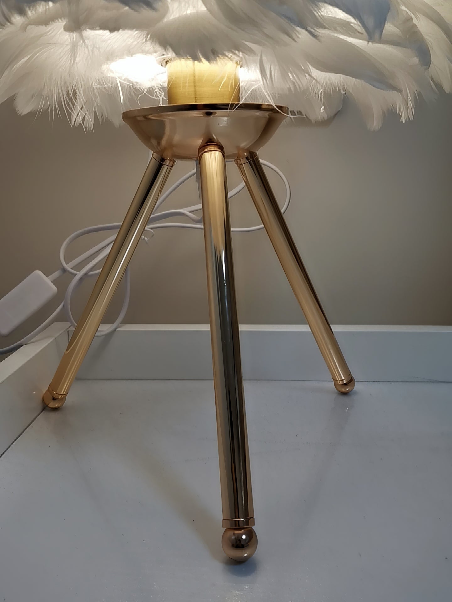 Plumélia | Lampe de Table – Abat-jour plume halo chaleureux