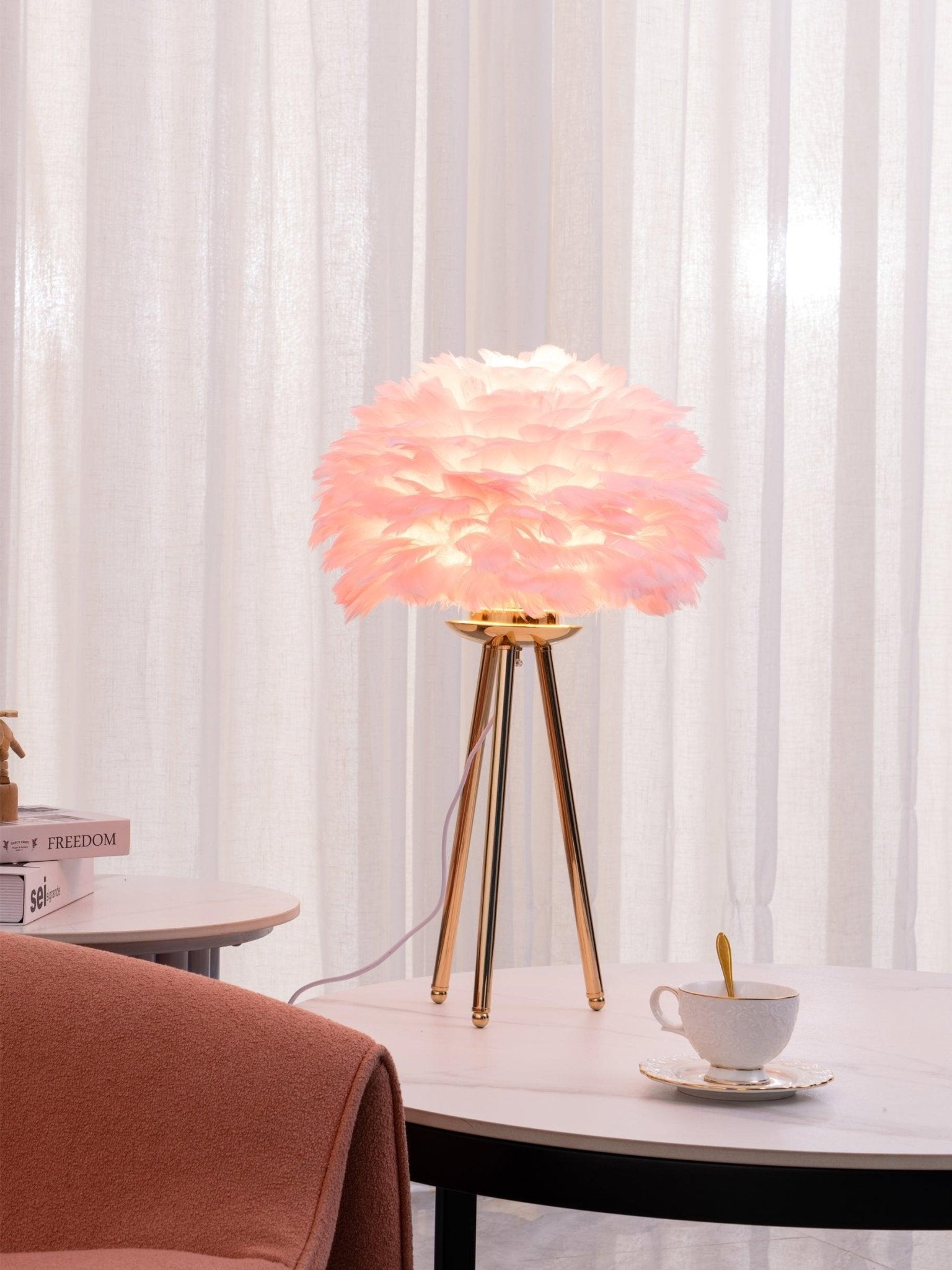 Plumélia | Lampe de Table – Abat-jour plume halo chaleureux