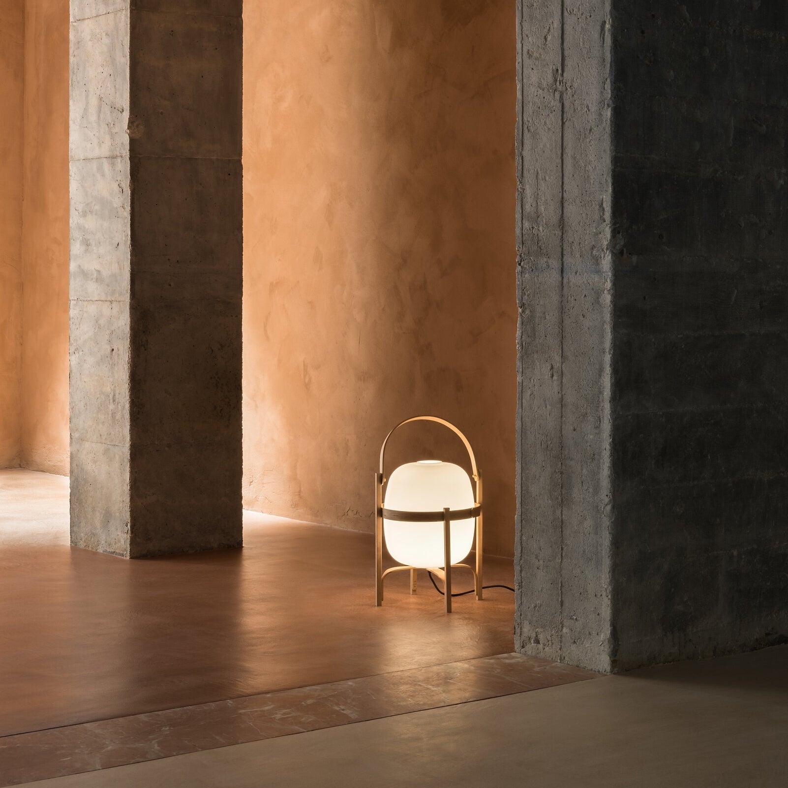 Portalis | Lampe de Table – Design transportable ambiance chaleureuse