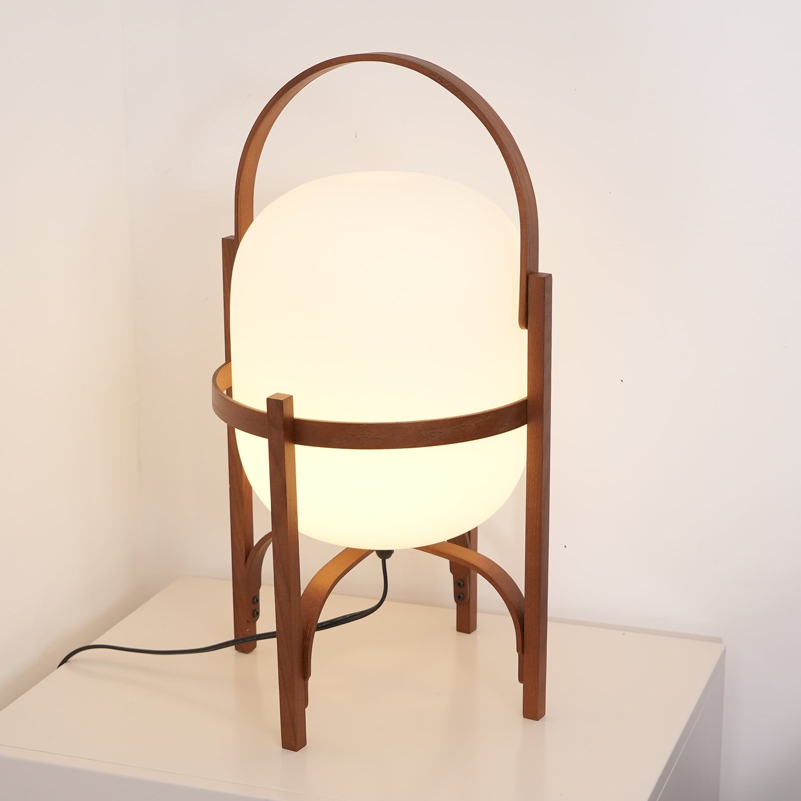 Portalis | Lampe de Table – Design transportable ambiance chaleureuse