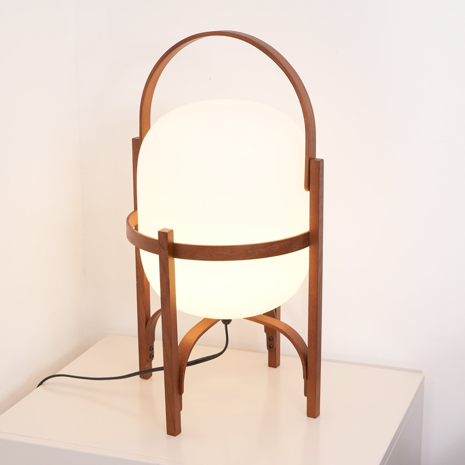 Portalis | Lampe de Table – Design transportable ambiance chaleureuse