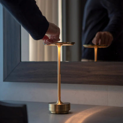 Rétalis | Lampe de Table Sans Fil – Design Intemporel et Lumière Dimmable